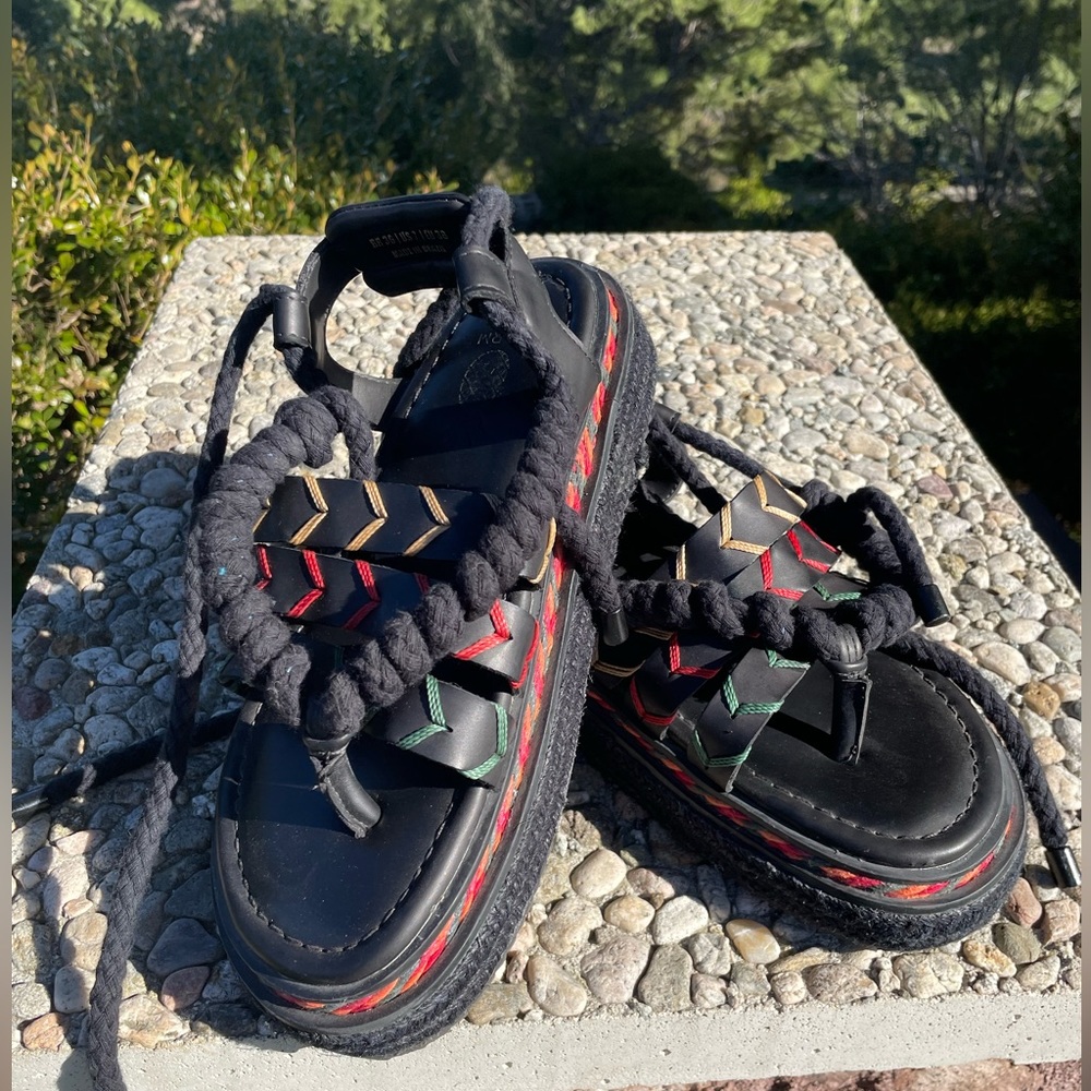 Farm Rio Black Rope Tie Flatform Sandal